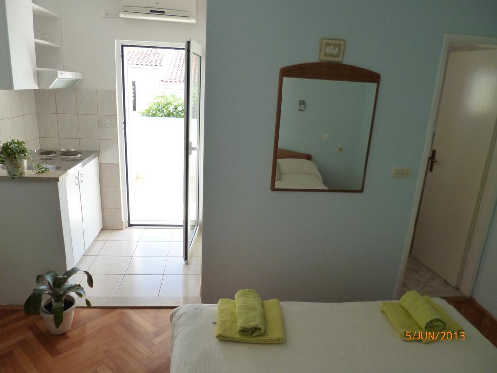 Guesthouse Iva Хвар Номер фото